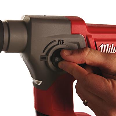 Milwaukee M12CH-402 Ütvefúró