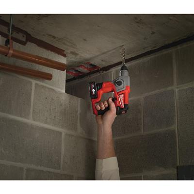 Milwaukee M12CH-402 Ütvefúró