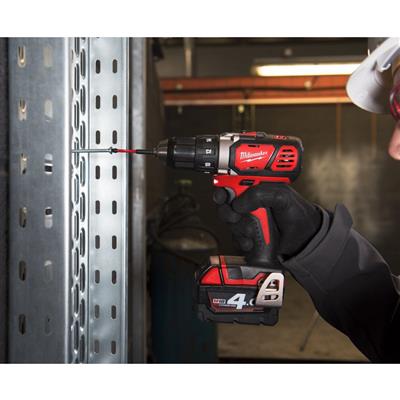 Milwaukee M18BDD-0 fúrócsavarozó