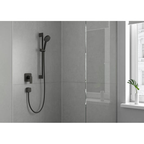 Hansgrohe Vernis Blend matt fekete zuhanyszett Vario, 65 cm-es zuhanyrúddal