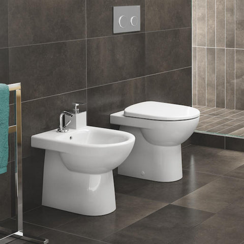 Geberit Selnova Compact WC tető, rozsdamentes acél zsanér