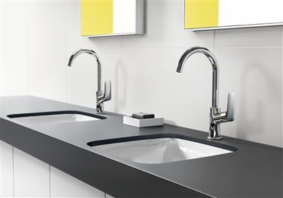 Hansgrohe Logis mosdó csaptelep 210 mm elforg.leeresztő nélk (71131000)